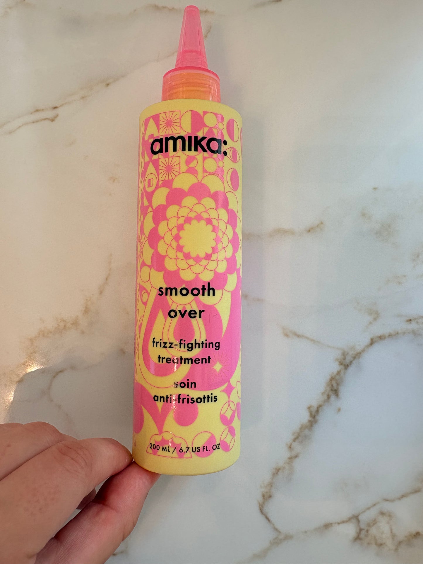 Amika smooth over
