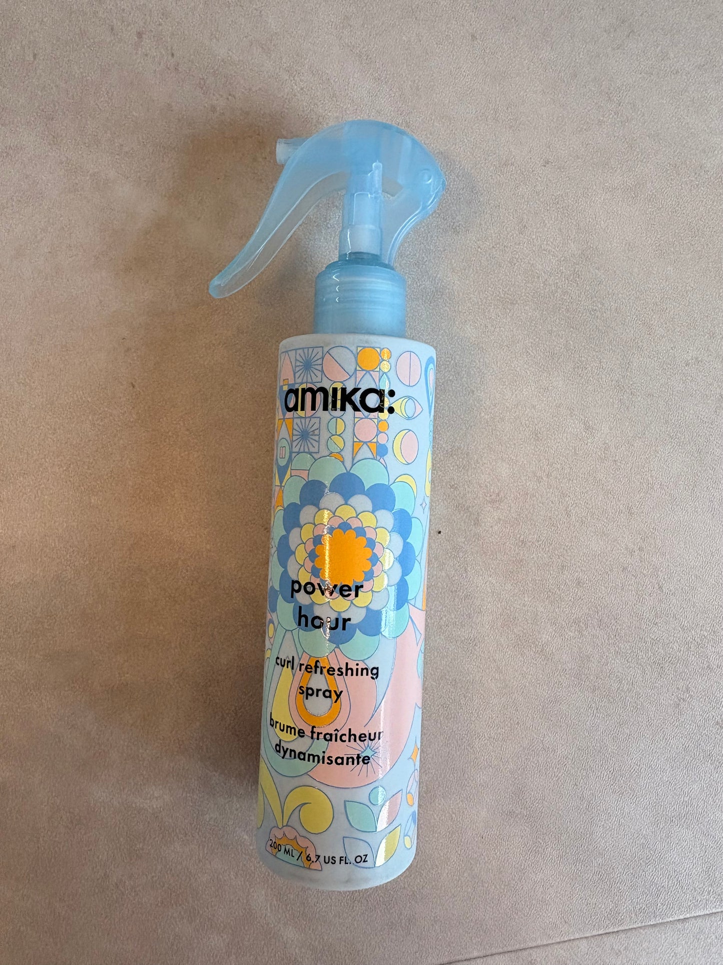 AMIKA - Spray raviveur boucles